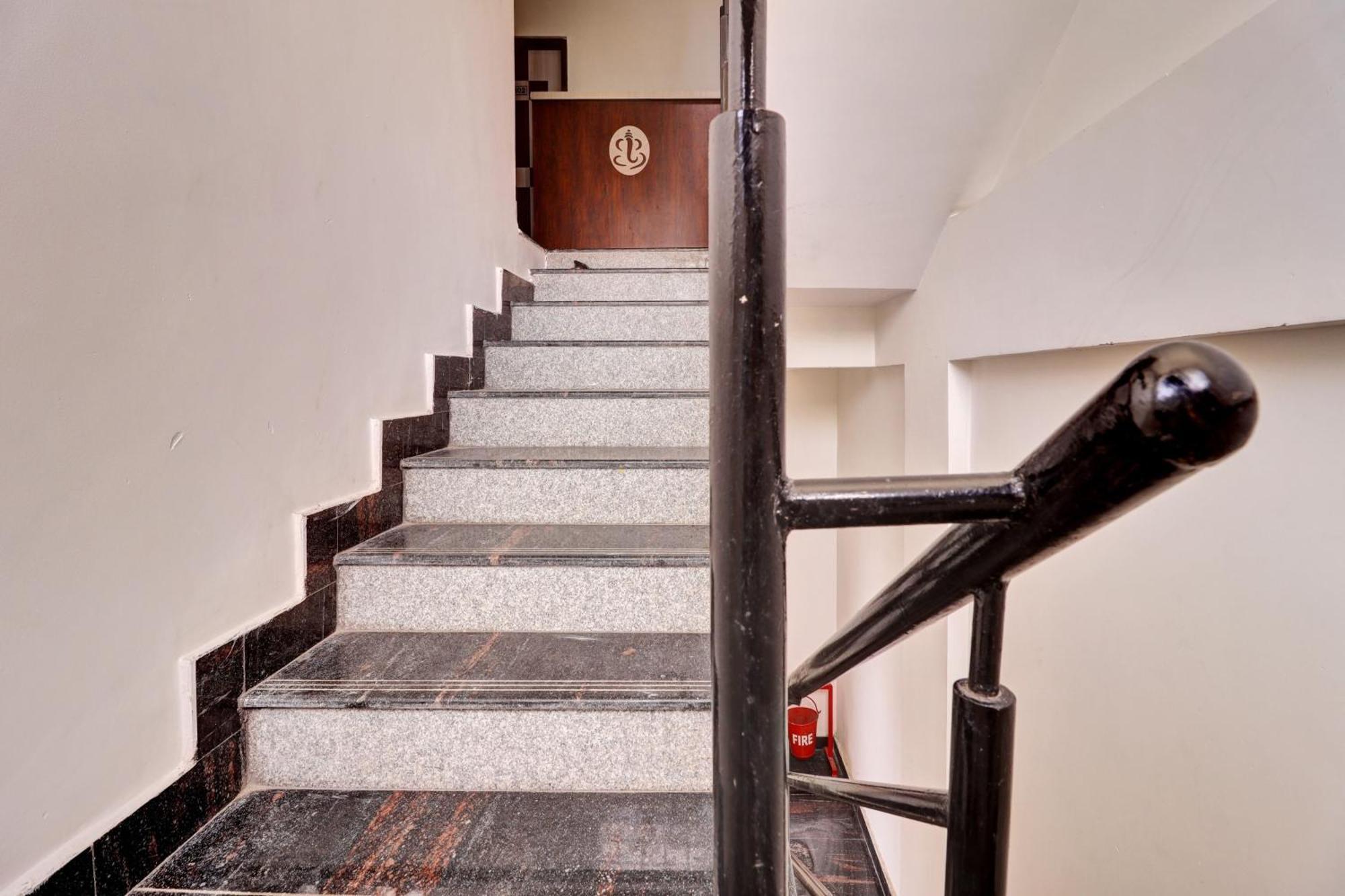 Hotel Millennium Comfort บังกาลอร์ ภายนอก รูปภาพ