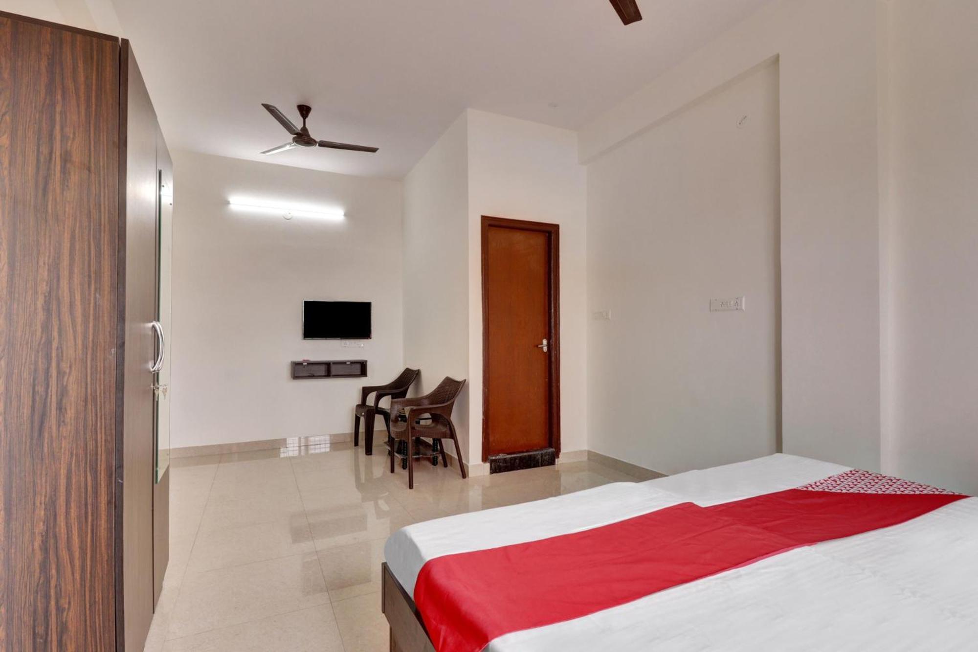 Hotel Millennium Comfort บังกาลอร์ ภายนอก รูปภาพ